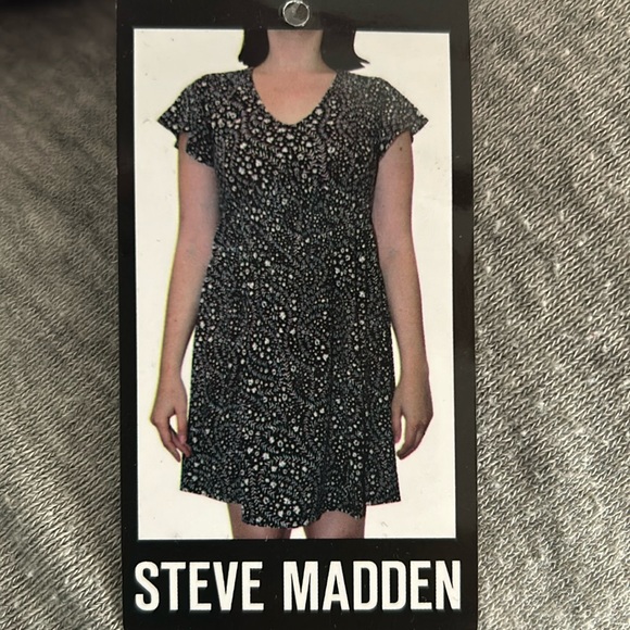 Steve Madden “burnt coral” floral V-neck Dress Size XL. NWOT - Picture 7 of 10